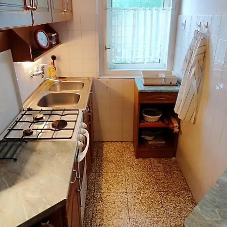 度假居 Ibolya Nyaralohaz